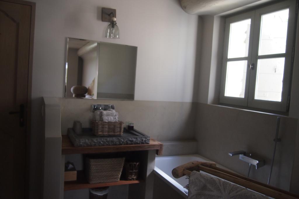 La Maison Des Collines Allemagne-en-Provence Quarto foto